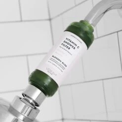 Vitamin C Shower Filter Blossom Bliss 7 Vitamin C Shower Filter Blossom Bliss -Redken Butik 103193 87493 1684493911
