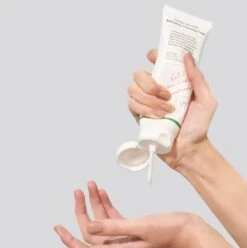 Sunday Morning Refreshing Cleansing Foam -Redken Butik 103934 87750 1685529040