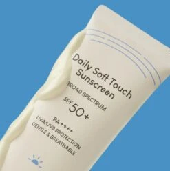 Daily Soft Touch Sunscreen SPF50+ PA++++ 6 Daily Soft Touch Sunscreen SPF50+ PA++++ -Redken Butik 104346 88057 1685693419