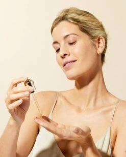 NUXE Super Serum -Redken Butik 106330 68773 1687850882