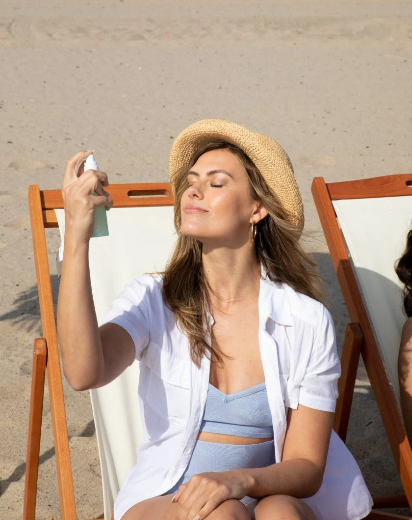 Coola Classic Makeup Setting Sunscreen Spray SPF30 5 Coola Classic Makeup Setting Sunscreen Spray SPF30 - Bild 5