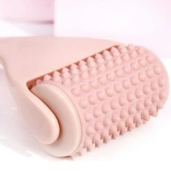 Massaging Body Roller 9 Massaging Body Roller -Redken Butik 109680 69368 1689930419