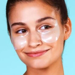 Peter Thomas Roth Water Drench Hyaluronic Cloud Hydra-Gel Eye Patches 7 Peter Thomas Roth Water Drench Hyaluronic Cloud Hydra-Gel Eye Patches -Redken Butik 111325 70242 1691566903