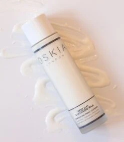 Rest Day Comfort Cleansing Milk 5 Rest Day Comfort Cleansing Milk -Redken Butik 111466 72989 1691570683