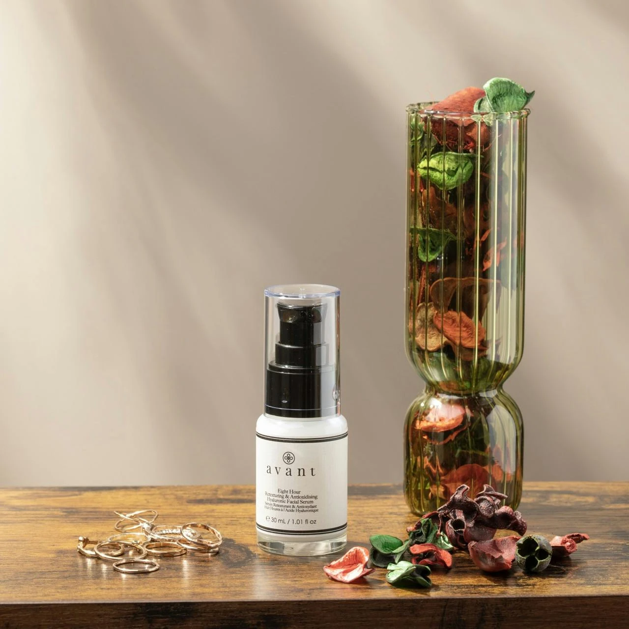 Avant Eight Hour Antioxidising & Retexturing Hyaluronic Facial Serum 2 Avant Eight Hour Antioxidising & Retexturing Hyaluronic Facial Serum - Bild 2