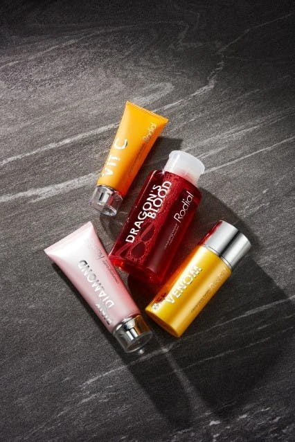 Rodial Dragon's Blood Cleansing Water 4 Rodial Dragon's Blood Cleansing Water - Bild 4