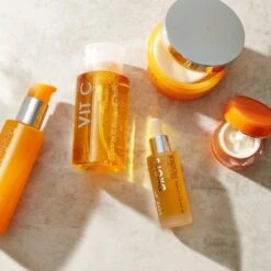 Rodial Vit C Face Soufflé -Redken Butik 96410 58182 1677078589