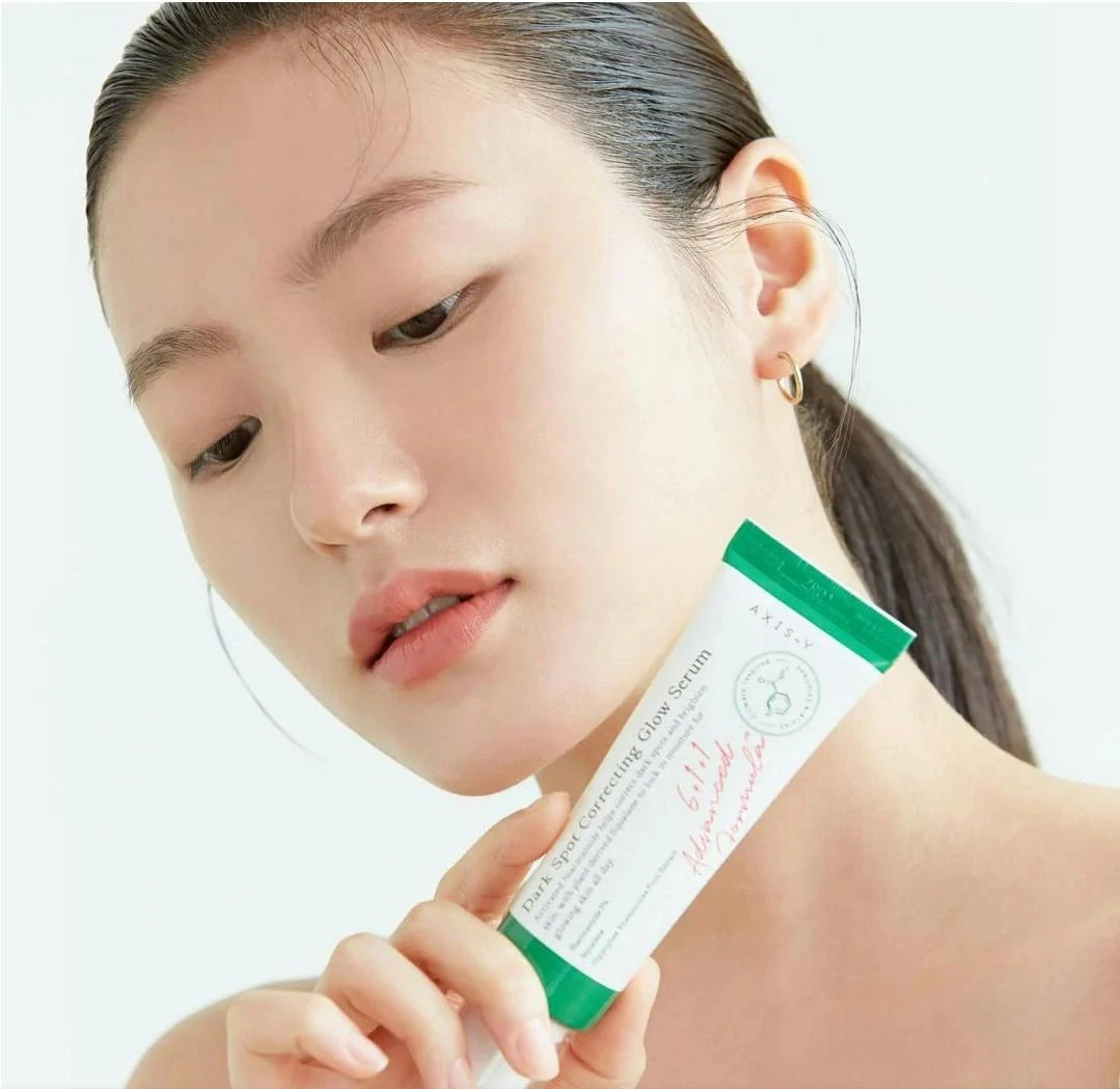 Dark Spot Correcting Glow Serum 2 Dark Spot Correcting Glow Serum - Bild 2